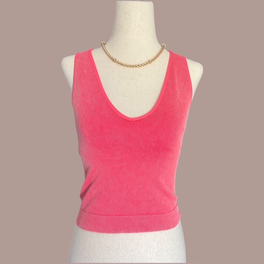 Target Pink Ribbed V-Neck Tank Top S/M Built-In Bra Beachy Y2K Fit